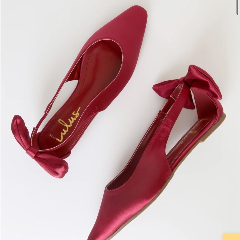 Lulu’s Satin Bow Flat